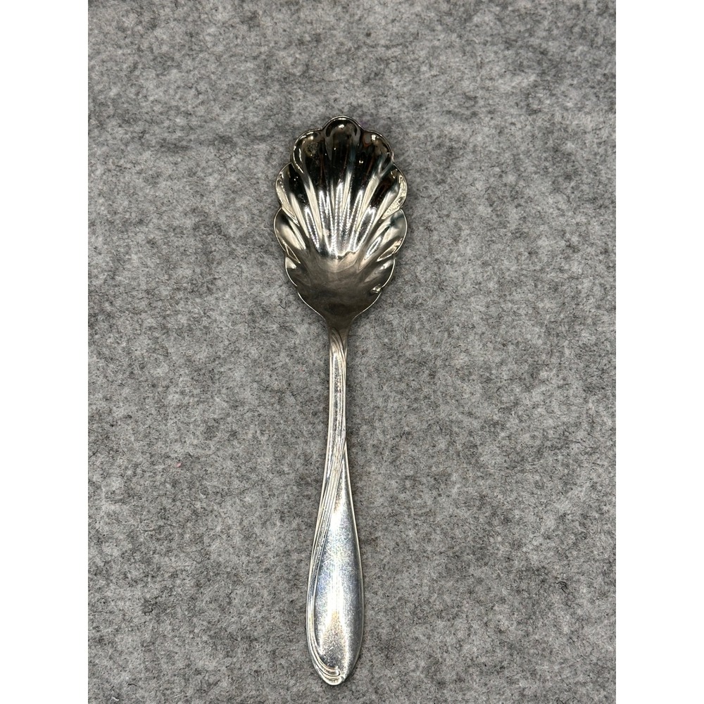 Oneida Silverplate Sugar Shell Spoon Scalloped Bowl Vintage Flatware 6 Inch